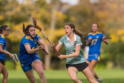 Cambridge Women's 2s Lacrosse team in action.